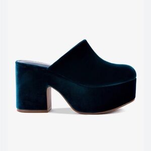 Larroude Miso deepsea velvet clogs - size 8 never worn!